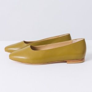 Anne Thomas Menerbes Flat - Olive Green, Size 37